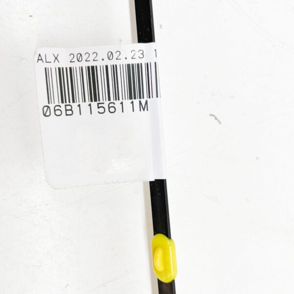 NEW AUDI A4 8E B7 OIL DIPSTICK 06B115611M ORIGINAL - Image 6