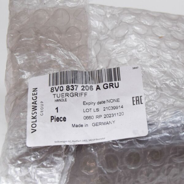NEW AUDI A3 8PA FRONT RIGHT SIDE EXTERIOR DOOR HANDLE 8V0837206A GRU ORIGINAL - Image 6