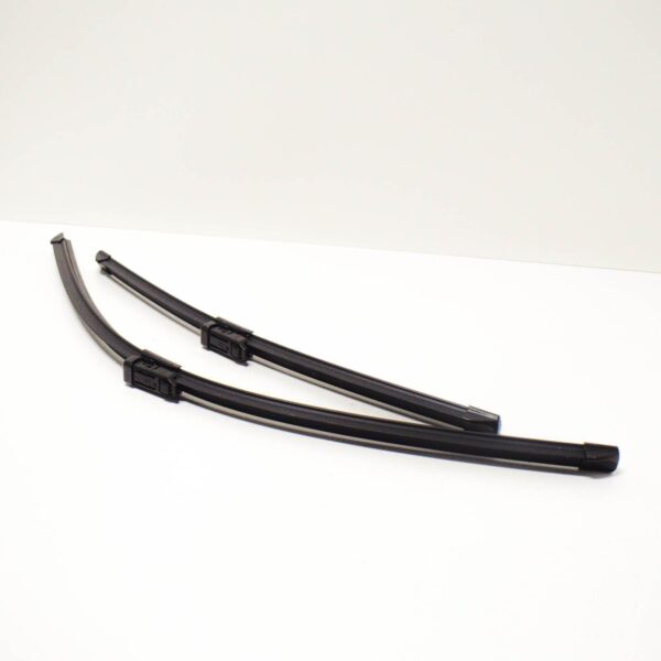 NEW VOLKSWAGEN GOLF MK7 FRONT WINDSCREEN WIPER BLADES SET 5G1998002 LHD ORIGINAL - Image 6