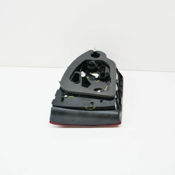 NEW VOLKSWAGEN JETTA MK6 REAR TAILGATE RIGHT TAILLIGHT 5C6945308 ORIGINAL - Image 6