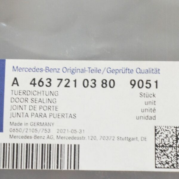NEW MERCEDES-BENZ G W463 FRONT RIGHT DOOR SEAL A46372103809051 ORIGINAL - Image 6
