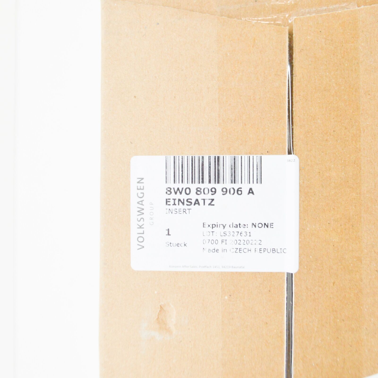 NEW AUDI A4 B9 FUEL TANK FLAP 8W0809906A 8 NEW AUDI A4 B9 FUEL TANK FLAP 8W0809906A - Image 8