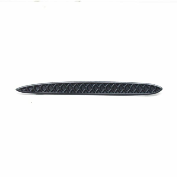NEW MB C W205 AMG ESTATE REAR BUMPER RIGHT SIDE COVER GRILLE A2058850353 - Image 7