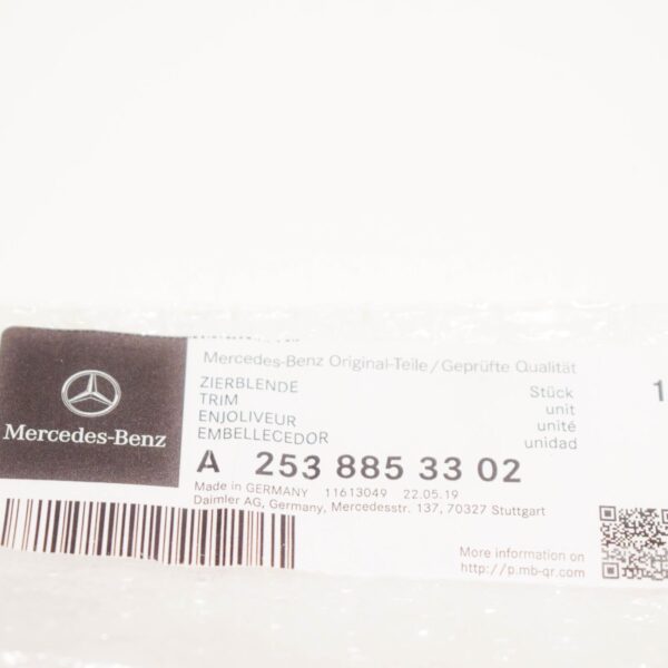 NEW MB GLC C253 AMG FRONT BUMPER RIGHT BOTTOM MOLDING A2538853302 ORIGINAL - Image 6