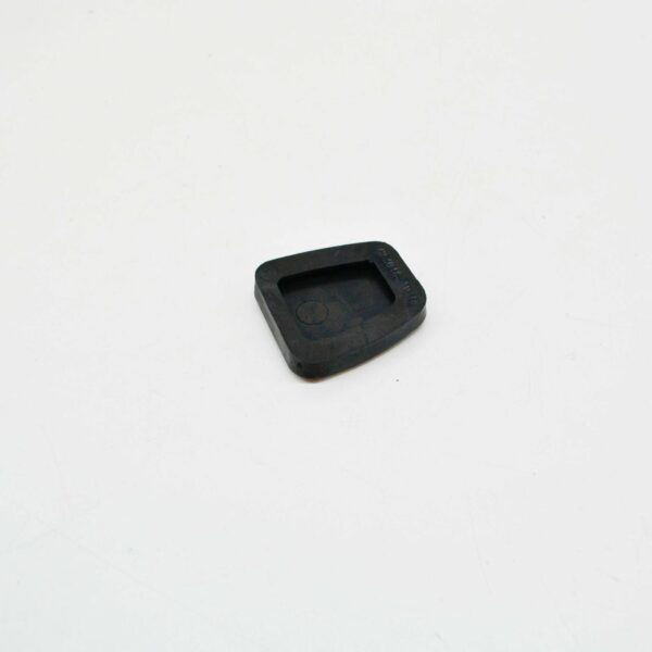 NEW MERCEDES-BENZ VITO W638 CLUTCH PEDAL RUBBER COVER A2012910282 ORIGINAL - Image 6