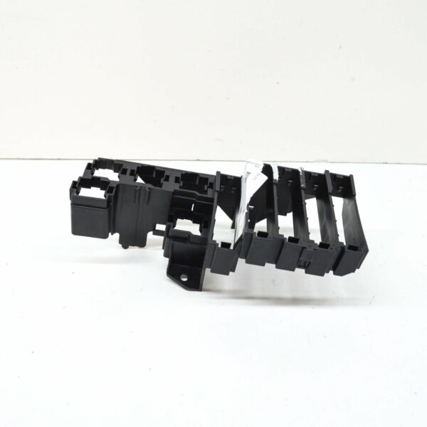NEW AUDI A4 B8 ALLROAD RIGHT REAR FUSE HOLDER 8K0971845A ORIGINAL - Image 6