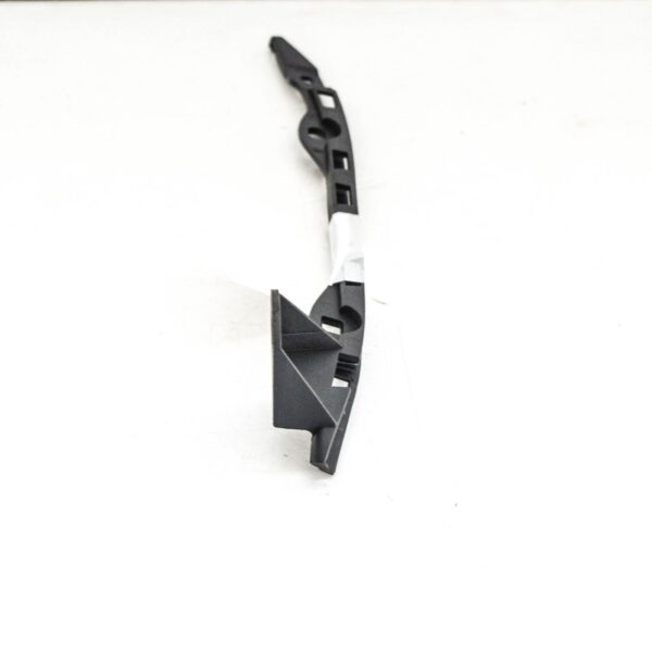 NEW MERCEDES-BENZ A W169 REAR BUMPER LEFT SIDE HOLDER A1698851363 ORIGINAL - Image 6