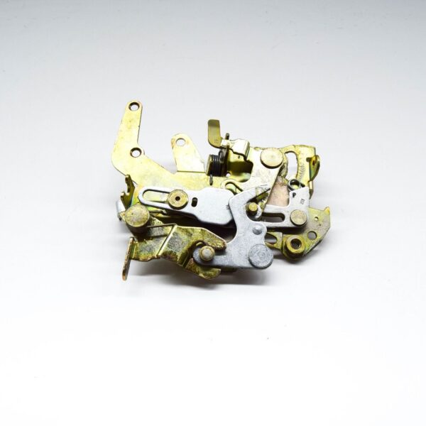 NEW MB SPRINTER W903 LEFT SIDE SLIDING DOOR LOCK A9017301235 ORIGINAL - Image 6