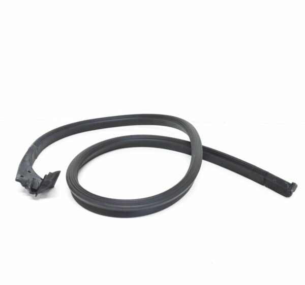 NEW BMW 6 E24 FRONT LEFT DOOR WEATHERSTRIP 51211843923 1843923 - Image 6