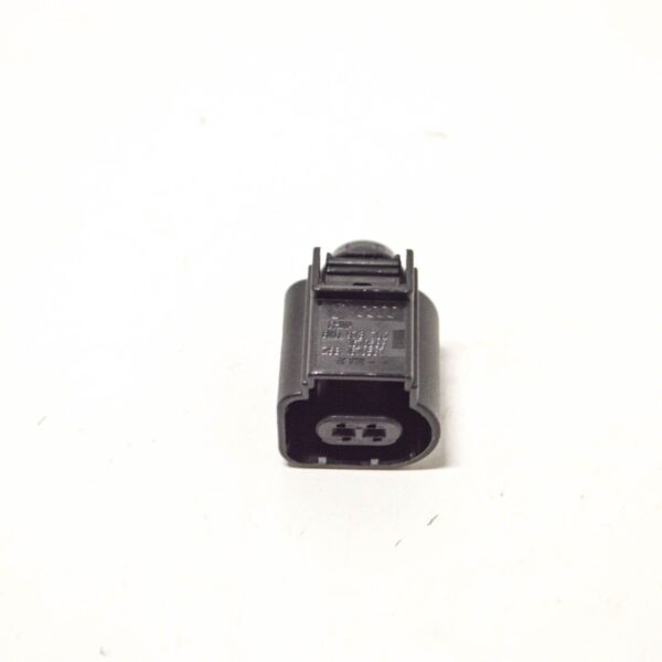NEW AUDI A4 8K 2 PIN CONNECTOR HOUSING 8K0973702 ORIGINAL - Image 6