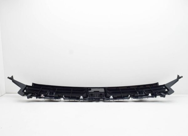 NEW AUDI Q3 F3 SPORTBACK FRONT BUMPER CENTER LOWER GRILLE 83A807683A9B9 - Image 8