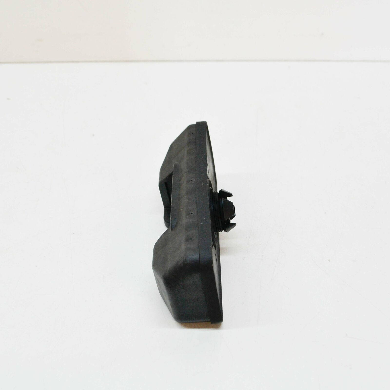 NEW MERCEDES-BENZ C-CLASS CLS E-CLASS JACK PAD POINT BLOCK A0009986750 ORIGINAL 6 NEW MERCEDES-BENZ C-CLASS CLS E-CLASS JACK PAD POINT BLOCK A0009986750 ORIGINAL - Image 6