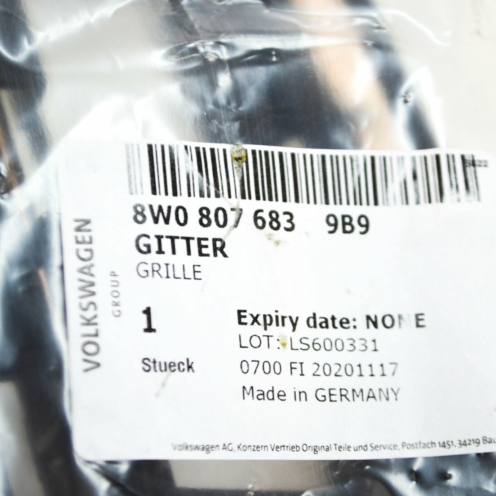 NEW AUDI A4 B9 FRONT LOWER GRILLE 8W08076839B9 8 NEW AUDI A4 B9 FRONT LOWER GRILLE 8W08076839B9 - Image 8