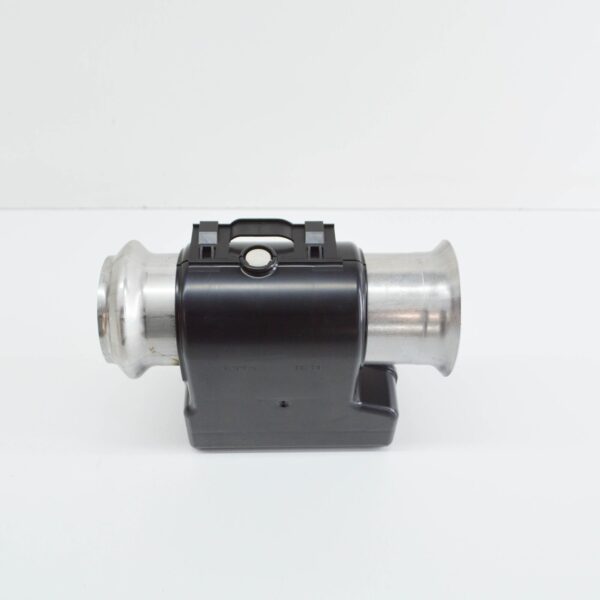 NEW MB CLA C117 REAR EXHAUST PIPE THROTTLE VALVE A2464920024 - Image 6