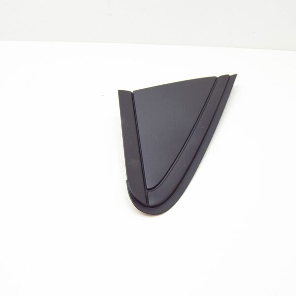 NEW MERCEDES-BENZ B W246 RIGHT WINDOW TRIANGLE TRIM A2466901687 ORIGINAL - Image 6