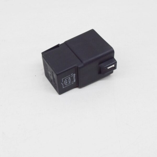 NEW BMW 1 F21 RELAY FOR FAN 61369207913 ORIGINAL - Image 6