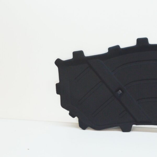 NEW AUDI Q3 8U HOOD BONNET INSULATION 8U0863825A ORIGINAL - Image 6