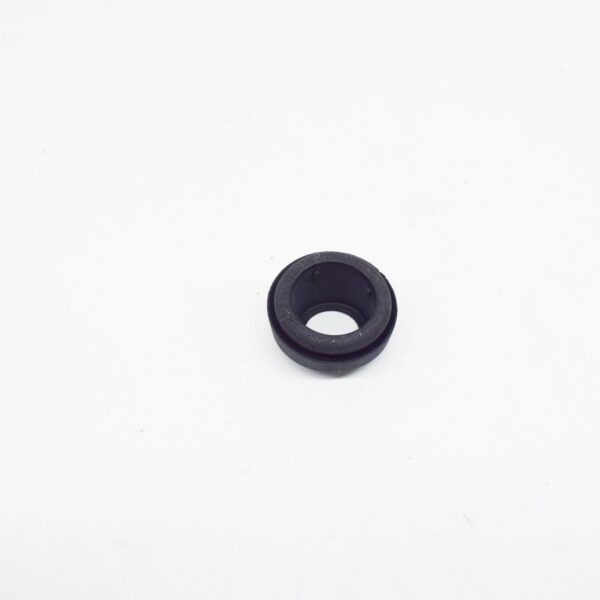 NEW BMW X5 E53 REAR WINDOW WIPER ARM GROMMET 61628244453 8244453 ORIGINAL - Image 6