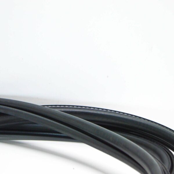 NEW MERCEDES-BENZ TAILGATE REAR DOOR SEAL A6397410580 - Image 6