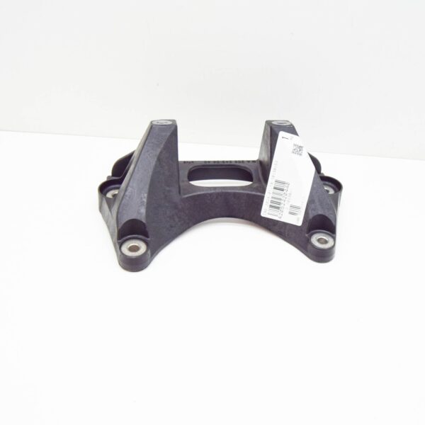 NEW MERCEDES BENZ C W205 ENGINE MOUNT BRACKET A2052420440 ORIGINAL - Image 6