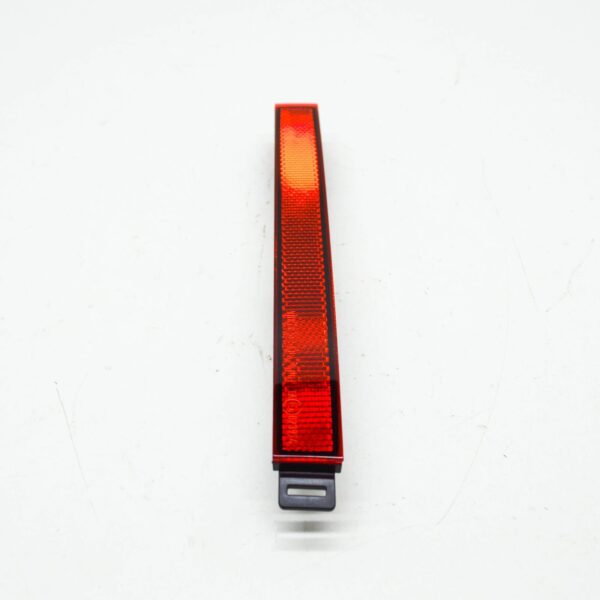 NEW VOLKSWAGEN TIGUAN AD REAR RIGHT BUMPER REFLECTOR 5NA945106B - Image 8