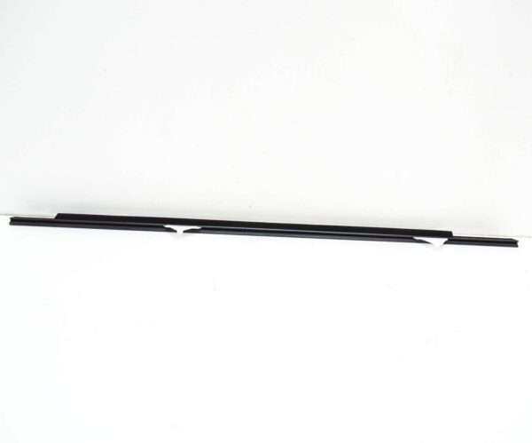 NEW AUDI A3 8P SPORTBACK REAR RIGHT OUTER WINDOW SLOT SEAL 8P4839478A - Image 8