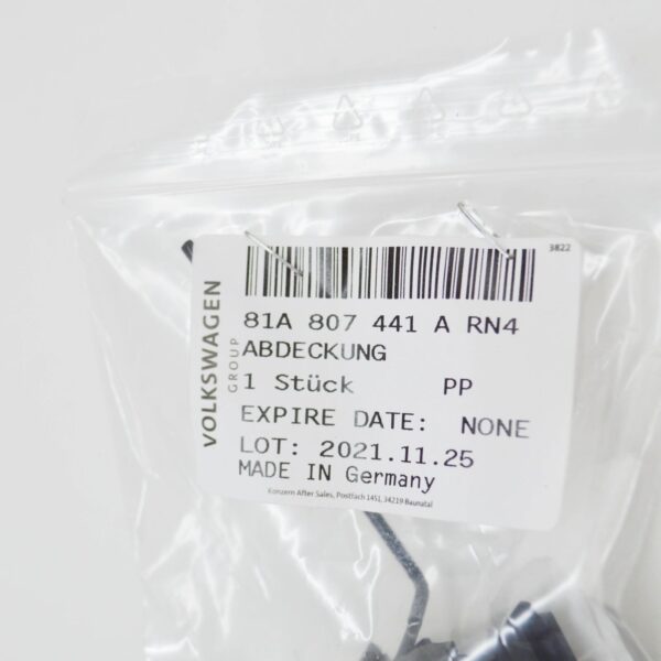 NEW AUDI Q2 GA REAR BUMPER TOWING EYE COVER 81A807441ARN4 ORIGINAL - Image 6