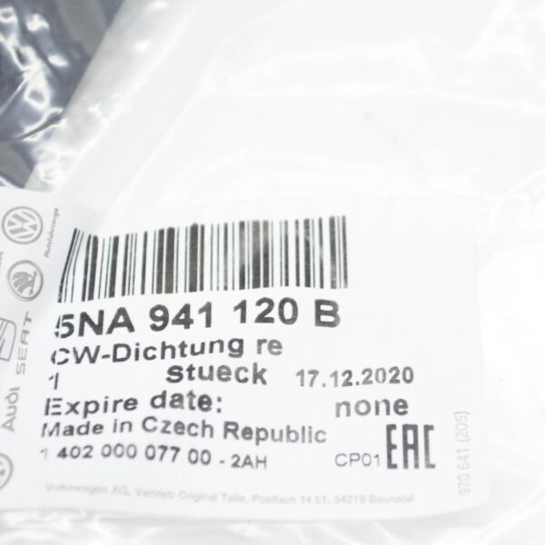 NEW VOLKSWAGEN TIGUAN AD FRONT RIGHT HEADLIGHT SIDE SEAL 5NA941120B ORIGINAL - Image 6