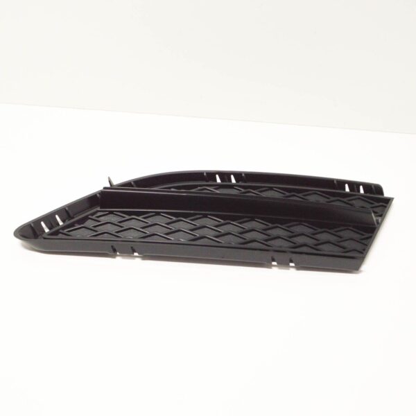 NEW BMW 3 E90 FRONT BUMPER LEFT CLOSED GRILLE 51117138417 7138417 ORIGINAL - Image 6