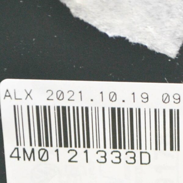 NEW AUDI Q7 4M LEFT OUTER AIR GUIDE 4M0121333D - Image 8