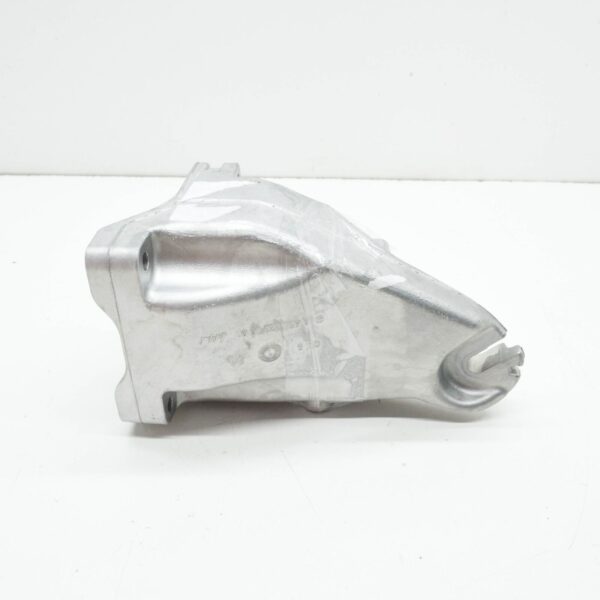 NEW MERCEDES-BENZ A W177 ENGINE BRACKET RIGHT SIDE A6542231000 - Image 6