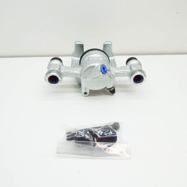 NEW MERCEDES-BENZ VITO W447 REAR RIGHT BRAKE CALIPER A4474208100 ORIGINAL - Image 5