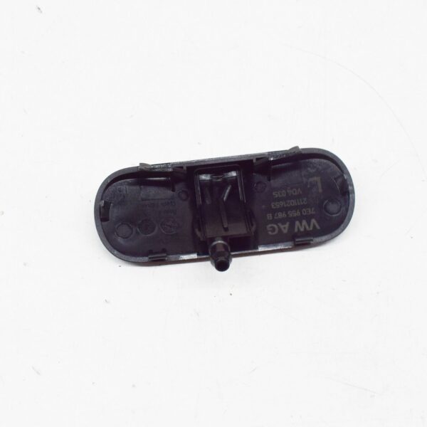 NEW VOLKSWAGEN MULTIVAN T6 WINDSCREEN LEFT WATER JET 7E0955987B ORIGINAL - Image 6
