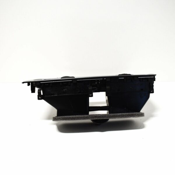 NEW VOLKSWAGEN GOLF MK7 CENTRE FRESH AIR VENT RHD 5G2819728AHCYB ORIGINAL - Image 6