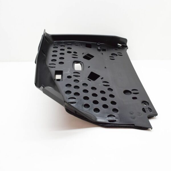 NEW MERCEDES-BENZ E W213 FRONT RIGHT PANEL TRIM LOWER A21368052069051 ORIGINAL - Image 6