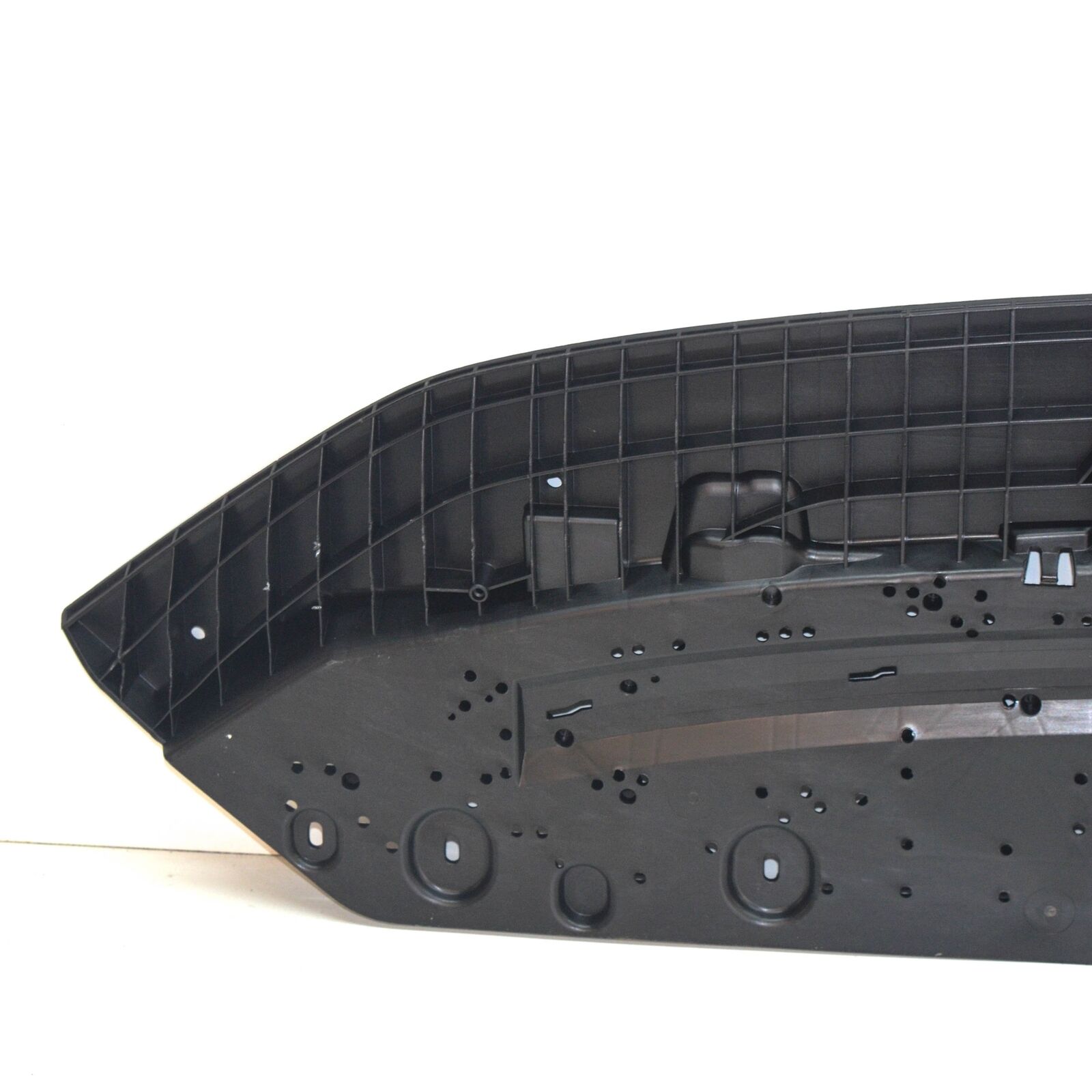 NEW AUDI A5 8W6 FRONT BUMPER UNDERBODY LOWER COVER SHIELD 8W6807611 ORIGINAL 6 NEW AUDI A5 8W6 FRONT BUMPER UNDERBODY LOWER COVER SHIELD 8W6807611 ORIGINAL - Image 6