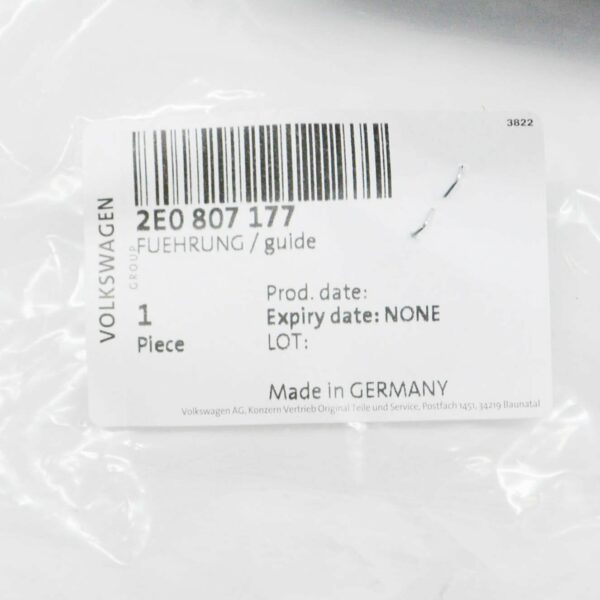NEW VOLKSWAGEN CRAFTER MK1 2F FRONT BUMPER LEFT GUIDE 2E0807177 - Image 8