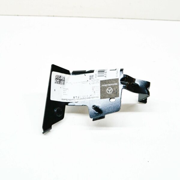 NEW MERCEDES-BENZ GLE W167 ENGINE WATER PUMP BRACKET A1678300304 ORIGINAL - Image 6