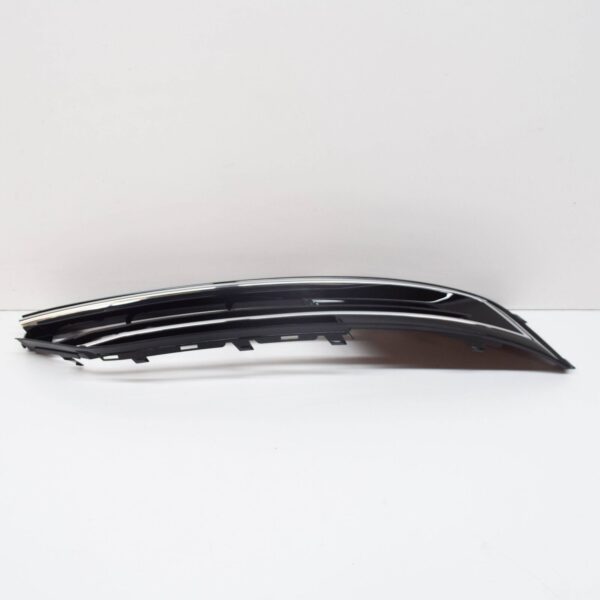NEW AUDI A8 D4 FRONT RIGHT LIGHT FOG GRILLE 4H0807680RT94 2014 ORIGINAL - Image 6