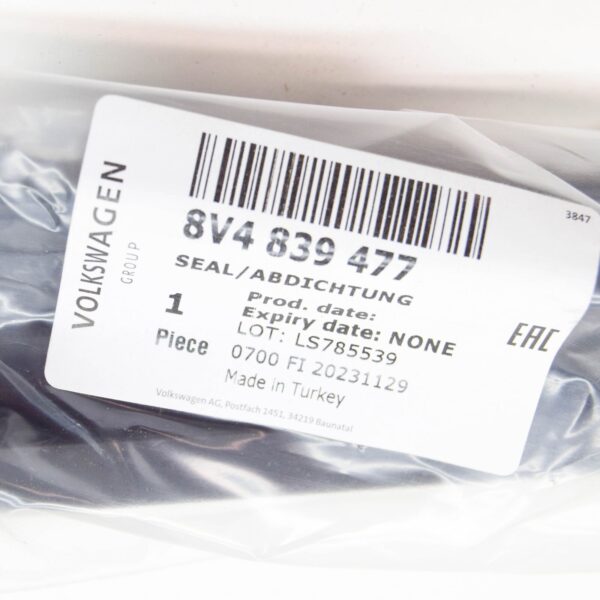 NEW AUDI A3 SPORTBACK 8V REAR LEFT DOOR WINDOW APERTURE SEAL 8V4839477 ORIGINAL - Image 6