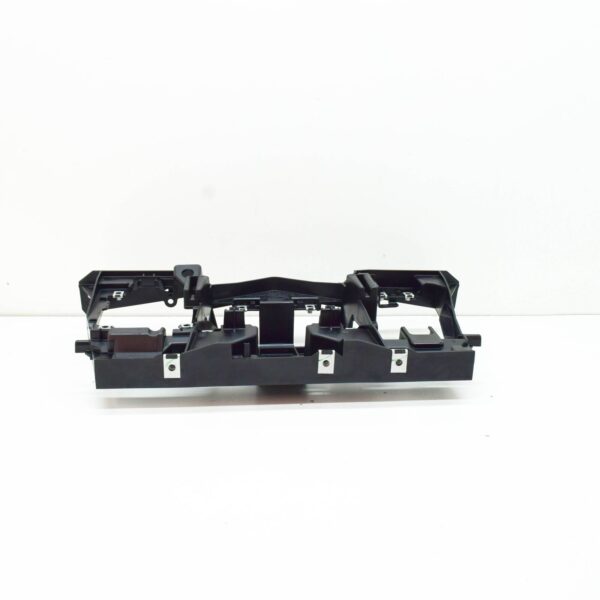 NEW AUDI E-TRON GT FRONT DRIVER ASSISTANCE BRACKET 4J3907390 ORIGINAL - Image 6