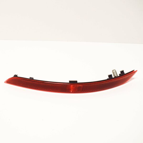 NEW AUDI A4 AVANT B9 REAR BUMPER LEFT REFLECTOR 8W9945105A ORIGINAL - Image 6