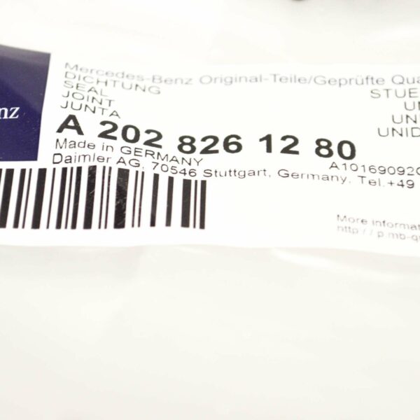 NEW MERCEDES-BENZ C W202 RIGHT SIDE HEADLIGHT SEAL A2028261280 - Image 8
