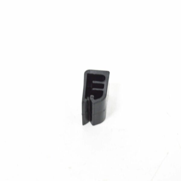 NEW VOLVO XC90 MK1 THIRD ROW SEAT CLIP CATCH 8686428 - Image 8
