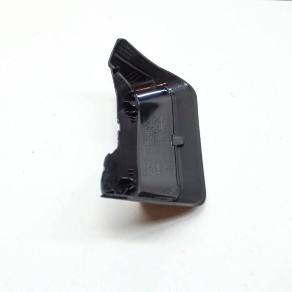 NEW AUDI Q8 REAR LEFT TAILLIGHT COVER TRIM ON LIFTGATE 4M8945255 ORIGINAL - Image 6