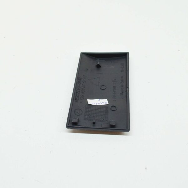 NEW MB VITO W639 OUTER FUEL FILLER FLAP TRIM A63969007629 B51 ORIGINAL - Image 6