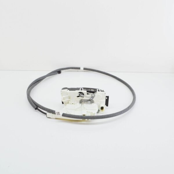 NEW MERCEDES-BENZ SPRINTER W907 REAR RIGHT DOOR LOCK A9107303800 ORIGINAL - Image 6