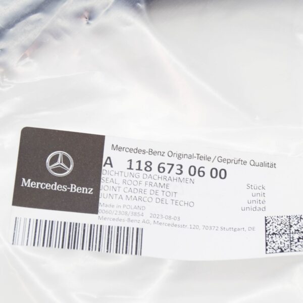 NEW MERCEDES-BENZ CLA COUPE C118 RIGHT ROOF SEAL A1186730600 ORIGINAL - Image 6