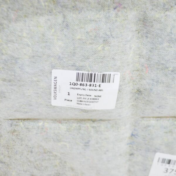 NEW VOLKSWAGEN EOS ENGINE LID SOUND ABSORBER 1Q0863831E ORIGINAL - Image 6