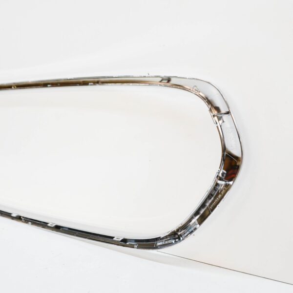 NEW MINI F55 FRONT BUMPER CENTER GRILLE CHROME FRAME 51137300589 - Image 6